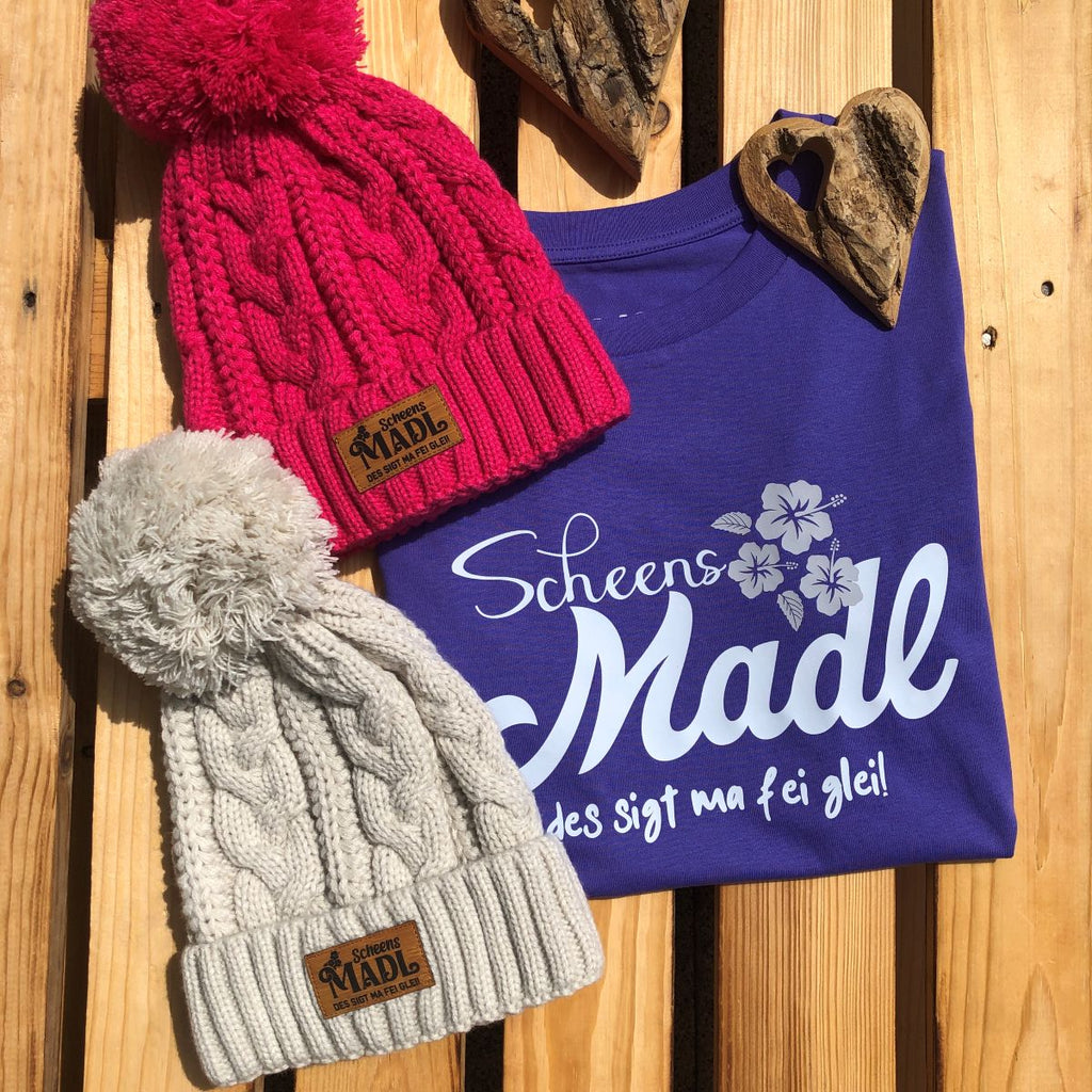 Bommlmützn #SCHEENS MADL Bayerische Bommelmütze für Damen | Strickmütze mit Winter-Bommel