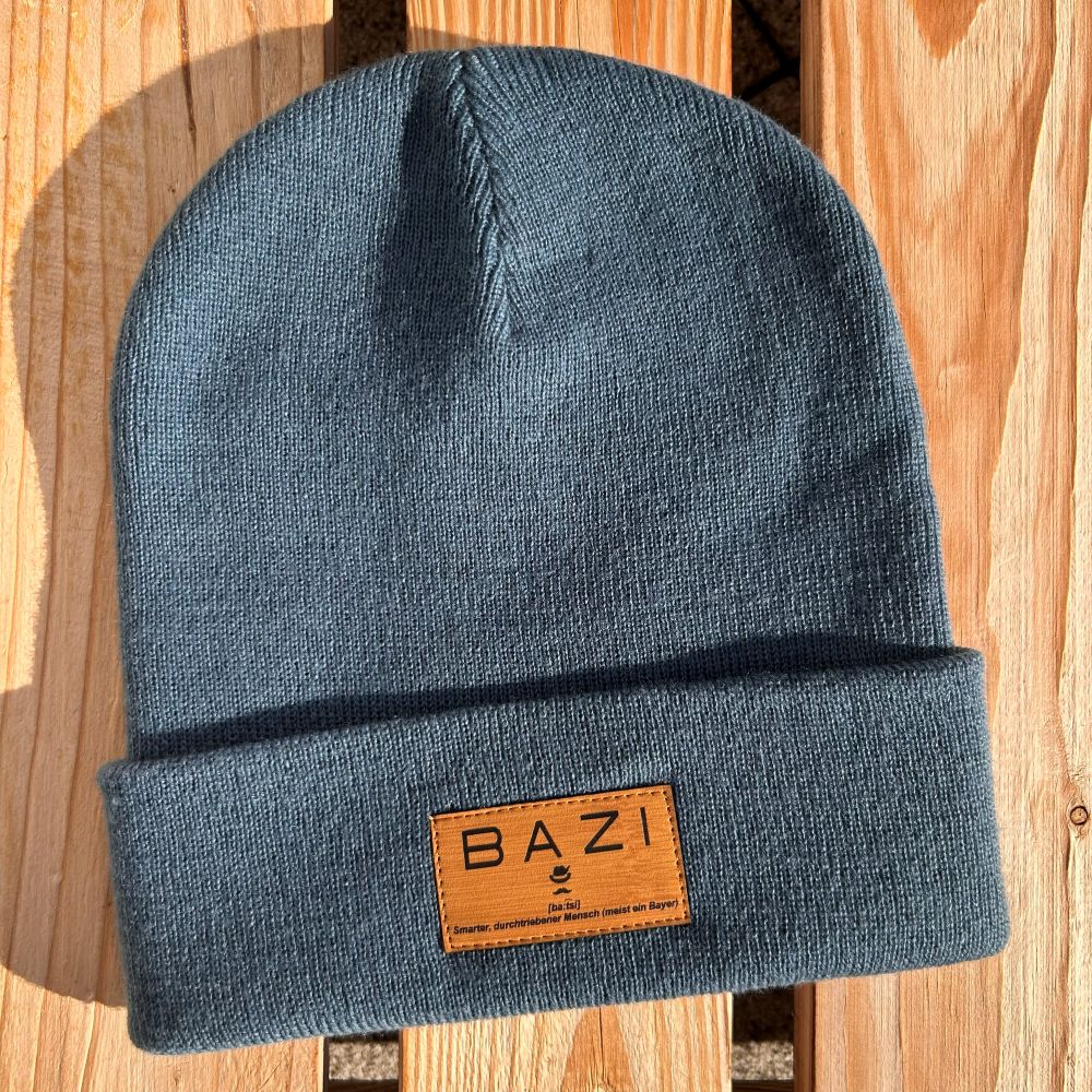 Mützn #BAZI Bayern Beanie mit Lederlabel für Herren | Bayerische Strickmütze