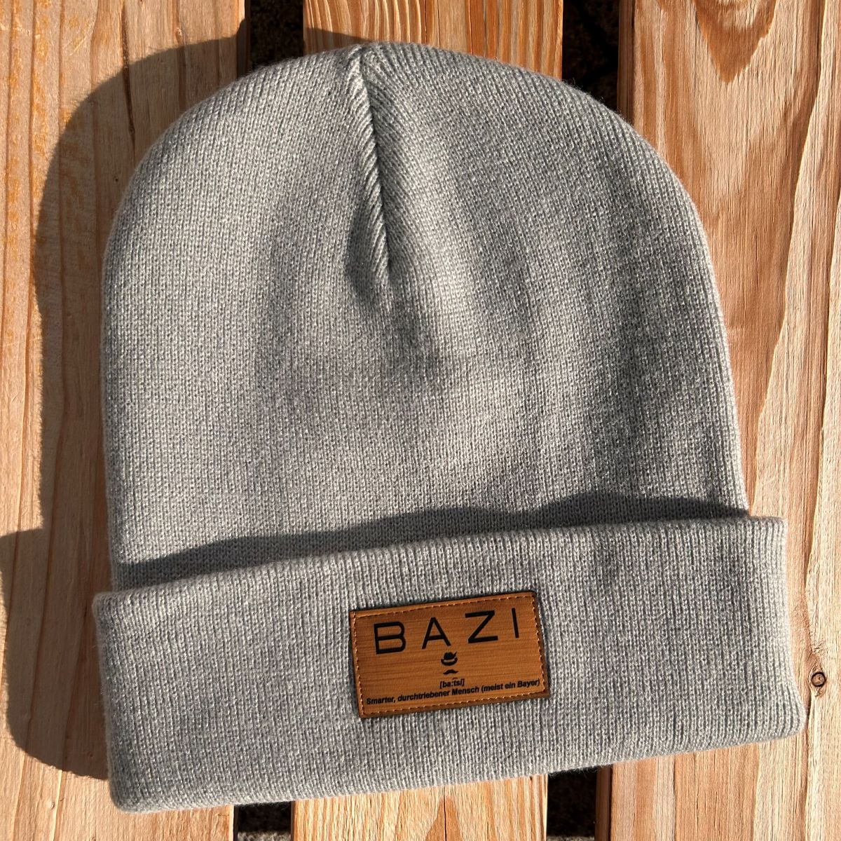 Mützn #BAZI Bayern Beanie mit Lederlabel für Herren | Bayerische Strickmütze