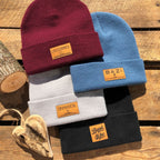 Mützn #LAUSDIRNDL Bayern Beanie mit Lederlabel für Damen | Bayerische Strickmütze