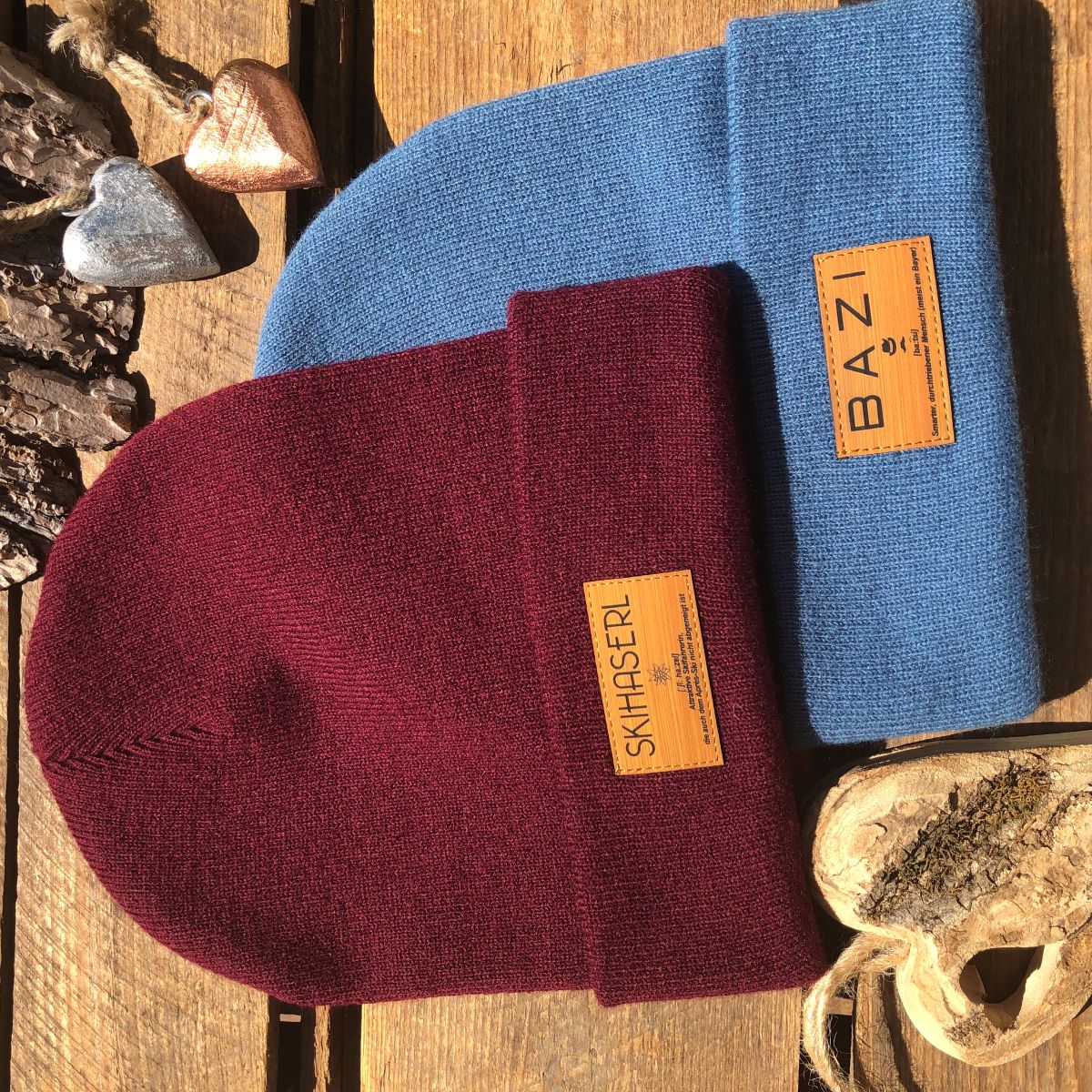 Mützn #SKIHASERL Bayern Beanie mit Lederlabel für Damen | Bayerische Strickmütze