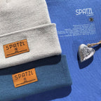 Mützn #SPATZL Bayern Beanie mit Lederlabel für Damen | Bayerische Strickmütze