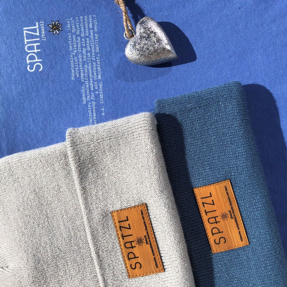 Mützn #SPATZL Bayern Beanie mit Lederlabel für Damen | Bayerische Strickmütze