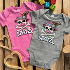 #SPATZL Skull Bayerischer Baby Body | Süße Babysachen für Mädchen als Geschenk zur Geburt