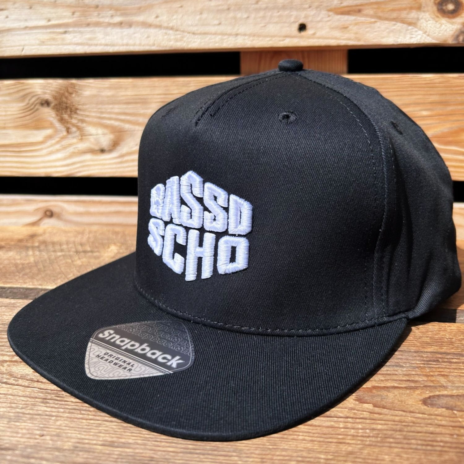 Cap #BASSDSCHO Snapback 3D Stick