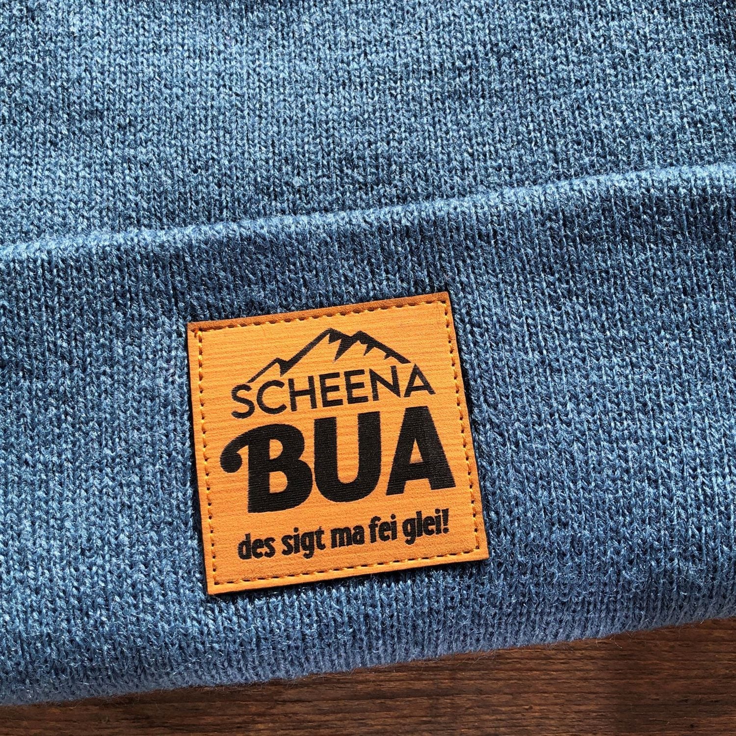 Mützn #SCHEENA BUA