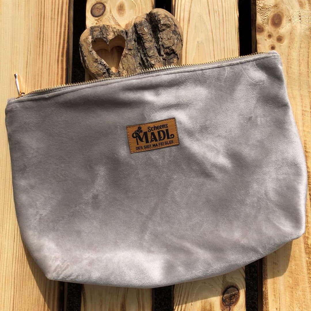 #SCHEENSMADL Samt-Kosmetiktasche