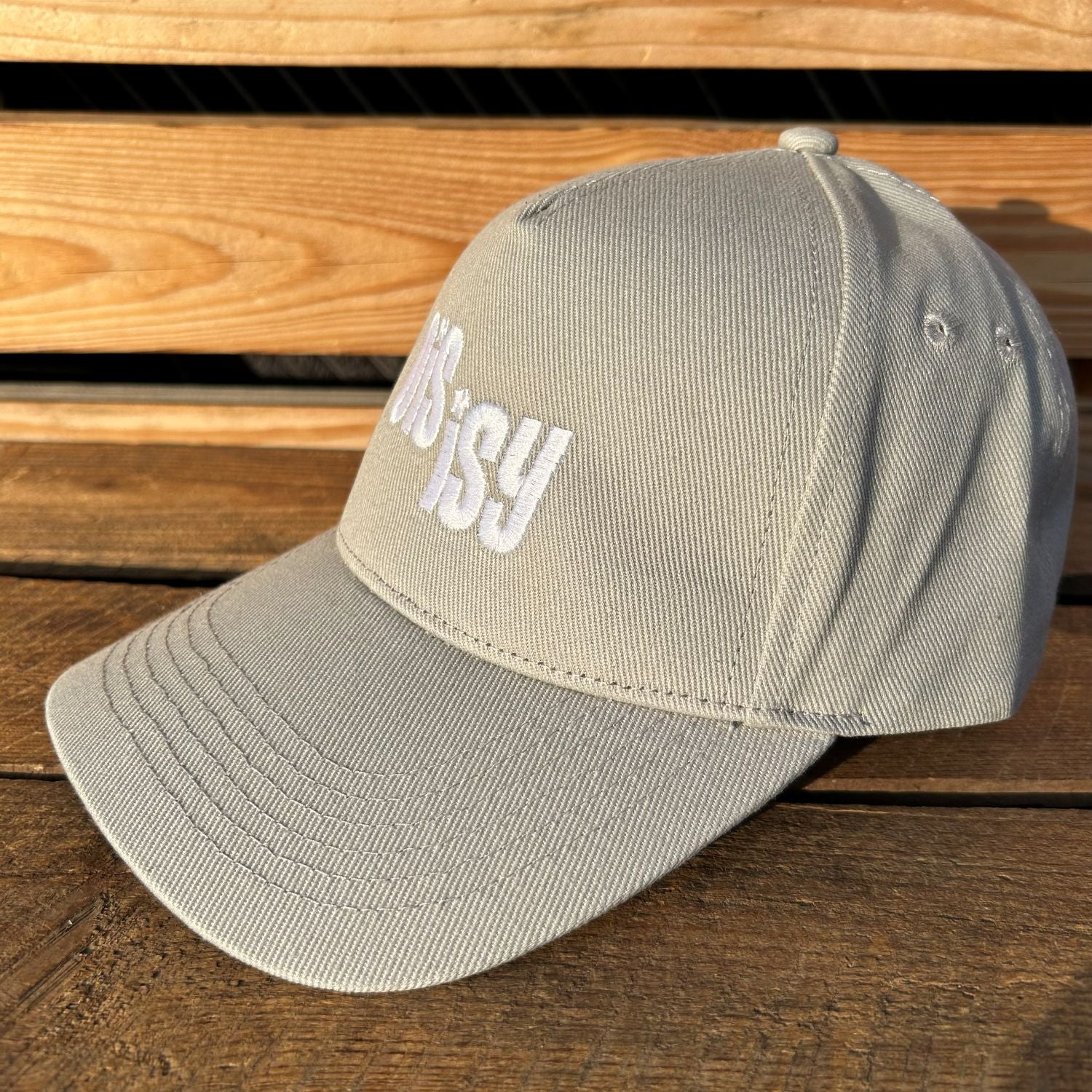 Cap #OISISY Casual