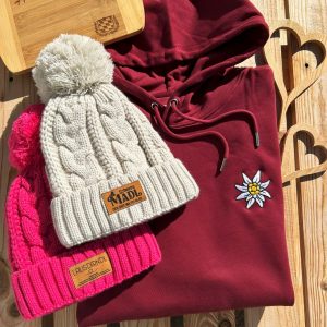 Edelweiß Hoodie von BavaRosi Fashion Bayerische Hoodies Alpen TEgernsee Garmisch Rosenheim München Ingolstadt Pfaffenhofen Regensburg Geisenfeld Mode Shop