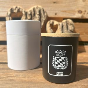 Bayerische Royal Bavarian Kerze mit Bayern Wappen Geburtstagsgeschenk Kerze mit Spruch von BavaRosi Fashion München Augsburg Ingolstadt Dachau Pfaffenhofen Geisenfeld Vohburg Tegernsee Chiemsee Geschenke und Kerzen