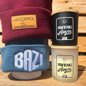 Bayerische Aweng Amore Kerze für Liebe und Romantik Geburtstagsgeschenk Kerze mit Spruch von BavaRosi Fashion München Augsburg Ingolstadt Dachau Pfaffenhofen Geisenfeld Vohburg Tegernsee Chiemsee Geschenke und Kerzen