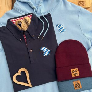 Bayerisches Homezone Trachten Poloshirt von BavaRosi Fashion mit bayerischer Landkarte bestickt Bayerische Mode Stick München Tegernsee Chiemsee Augsburg Garmisch Landshut Passau Ingolstadt Mode Shop