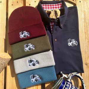 Traktor Mütze oder Bulldog Mütze von BavaRosi Fashion für alle Traktorbesitzer Traktorfans Traktorvereine und natürlich Bauern und Landwirte die einen Traktor besitzen Traktor Beanies
