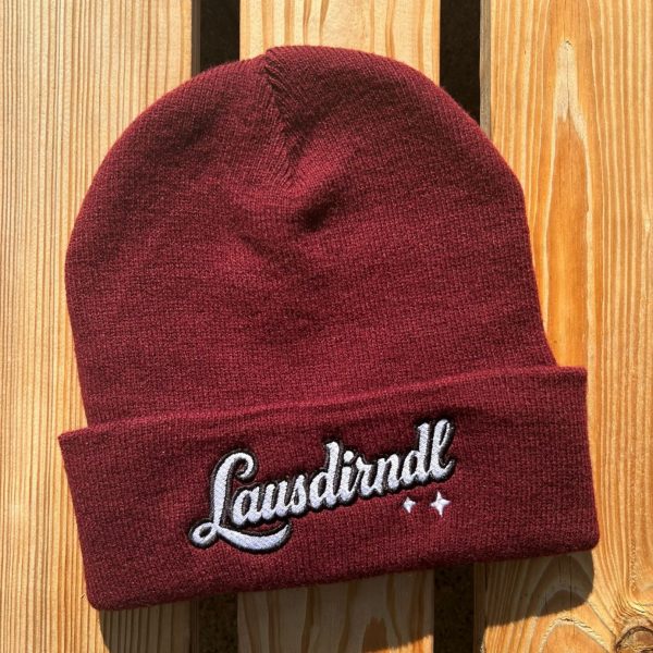 Bayerische Lausdirndl Mütze von BavaRosi Fashion Bayerische Mützen Beanies und Stirnbänder BAyerische Geschenke und bayerische Weihnachtsgeschenke Regensburg München Passau Pfaffenhofen Ingolstadt Geisenfeld Schrobenhausen Wolnzach Vohburg Rosenheim Landshut Mode Shop