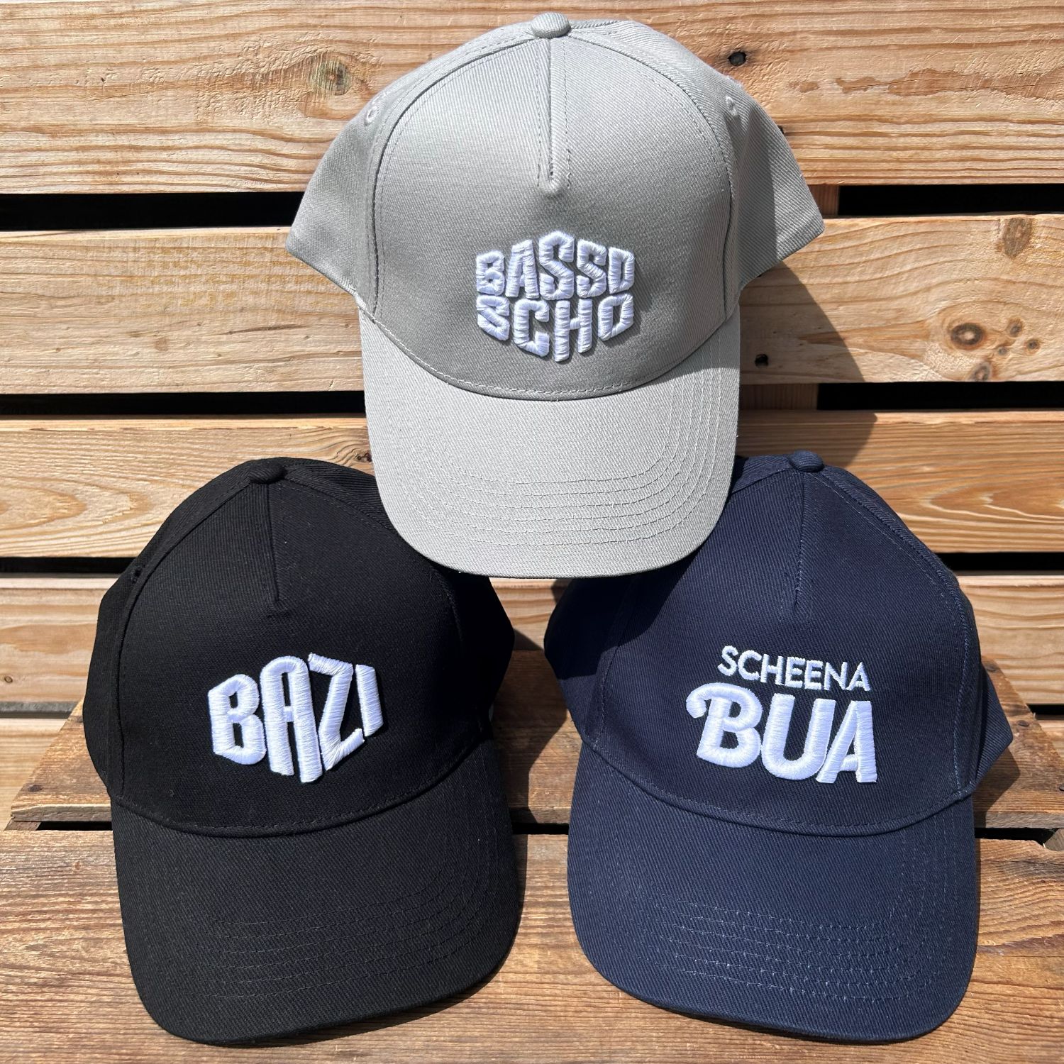 Bayerische Caps BavaRosi Fashion Bavarian Caps Strawanza Buadep Caps Bayern München Ingolstadt Tegernsee Garmisch Pfaffenhofen Regensburg Landshut Passau Geisenfeld Schrobenhausen Caps